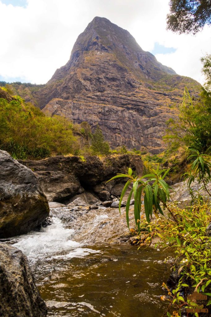 Mafate rivière la Roche Ancrée le piton Calumet