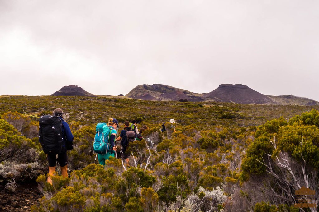 randonnée réunion trek agence GRR2 diagonale traversée volcan fournaise puys ramond foc-foc