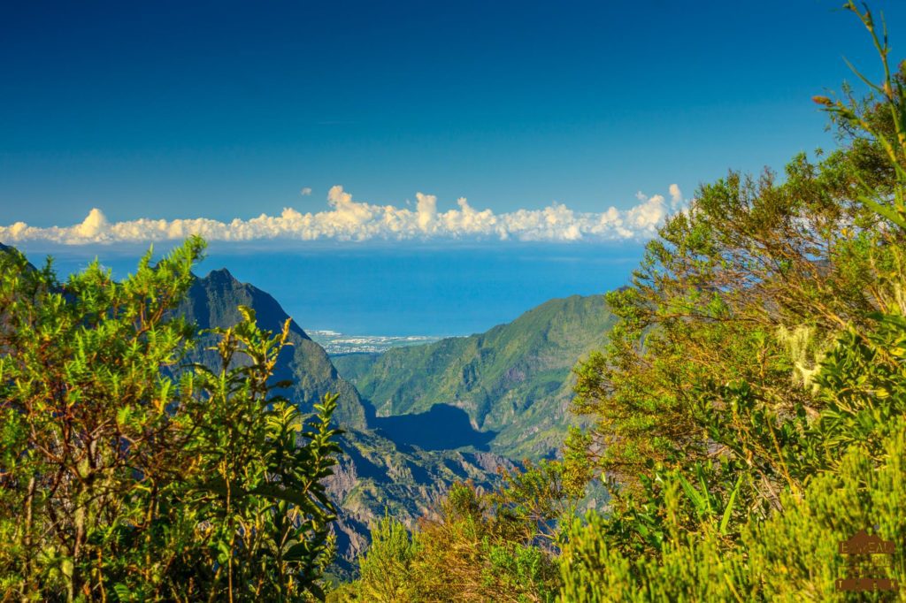 Cilaos,vue sur Saint-Pierre rando réunion 974