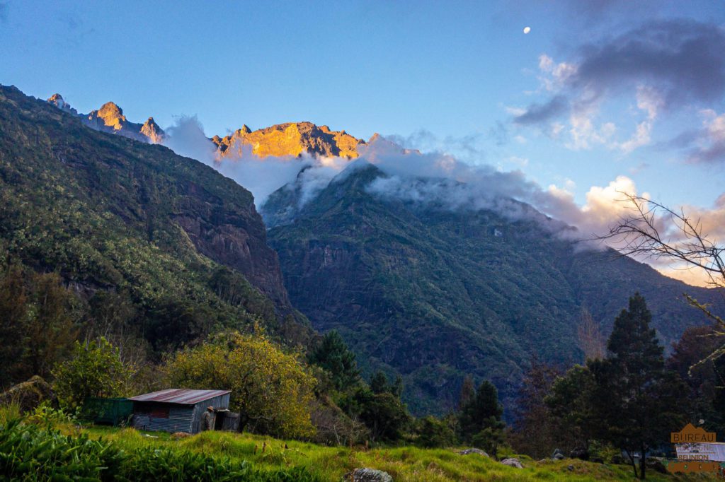 Cilaos, le piton des Neiges.