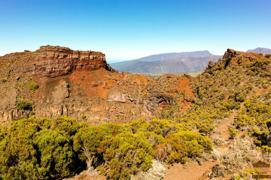 randonnée volcan piton de la fournaise la réunion guide