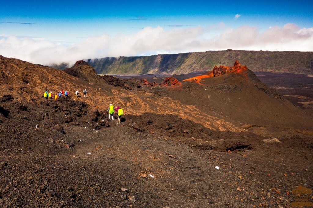 randonnée volcan piton de la fournaise la réunion guide