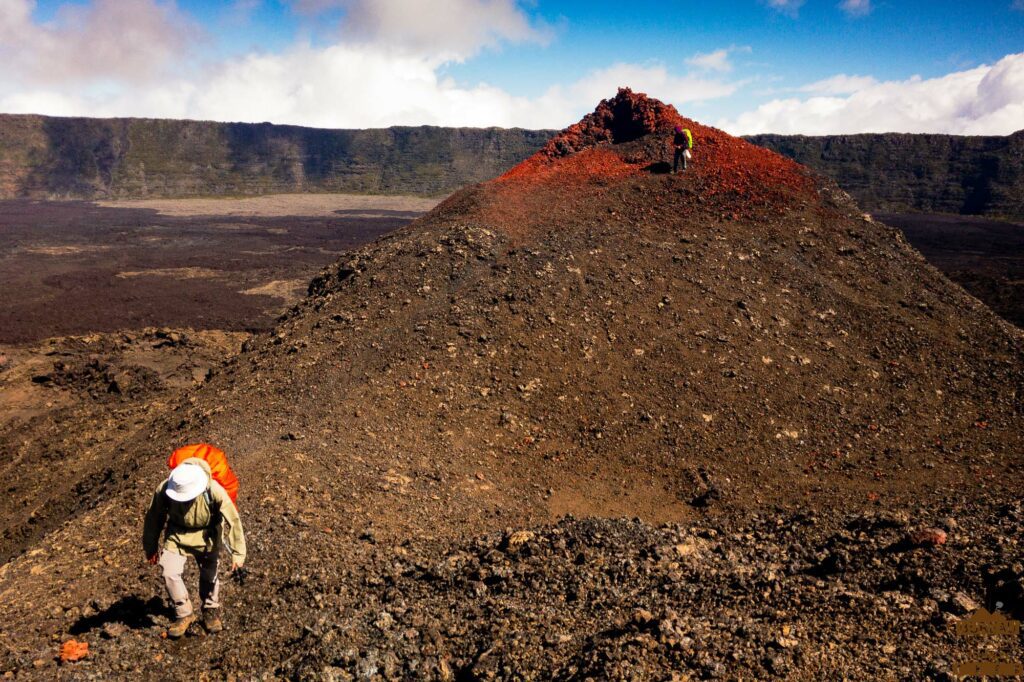 randonnée volcan piton de la fournaise la réunion guide