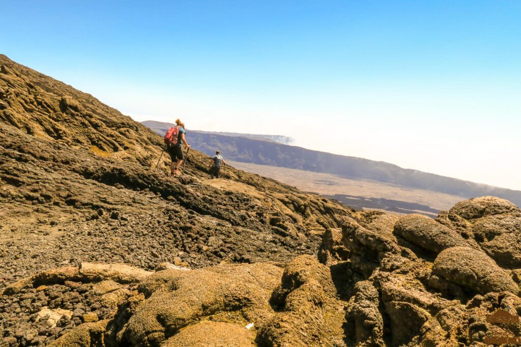 randonnée volcan piton de la fournaise la réunion guide