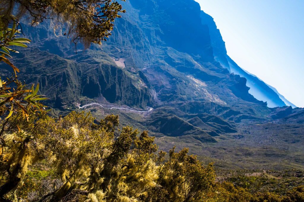 Randonnée guide journée mafate maïdo glacière réunion