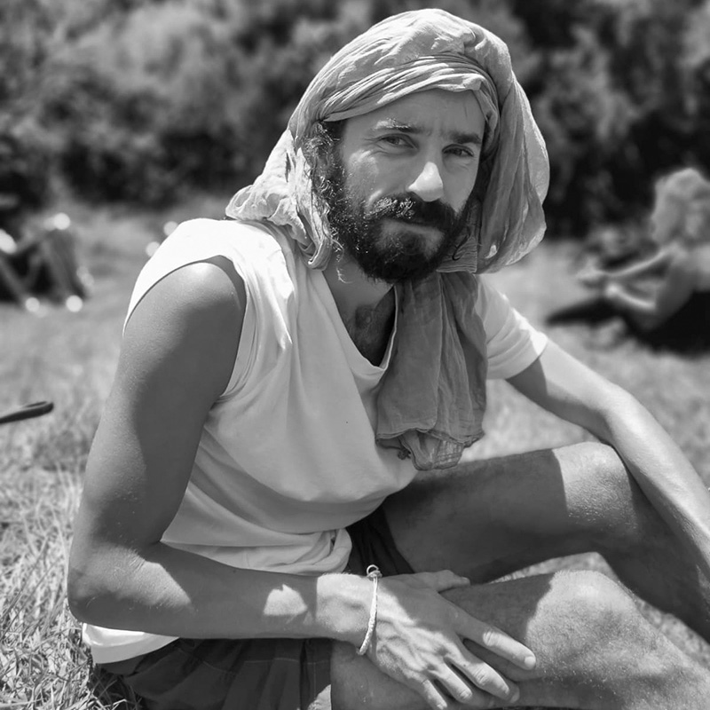Jonathan Roessel guide accompagnateur en montagne la Réunion